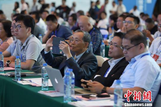 研討會(huì)現(xiàn)場(chǎng)圖?！■暮陚?攝