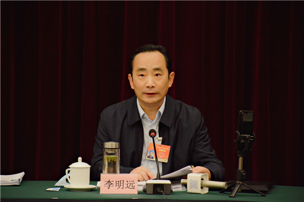乘勢而上把握新時(shí)代追趕超越關(guān)鍵期——專訪全國人大代表、西安市市長李明遠(yuǎn)_fororder_圖片5