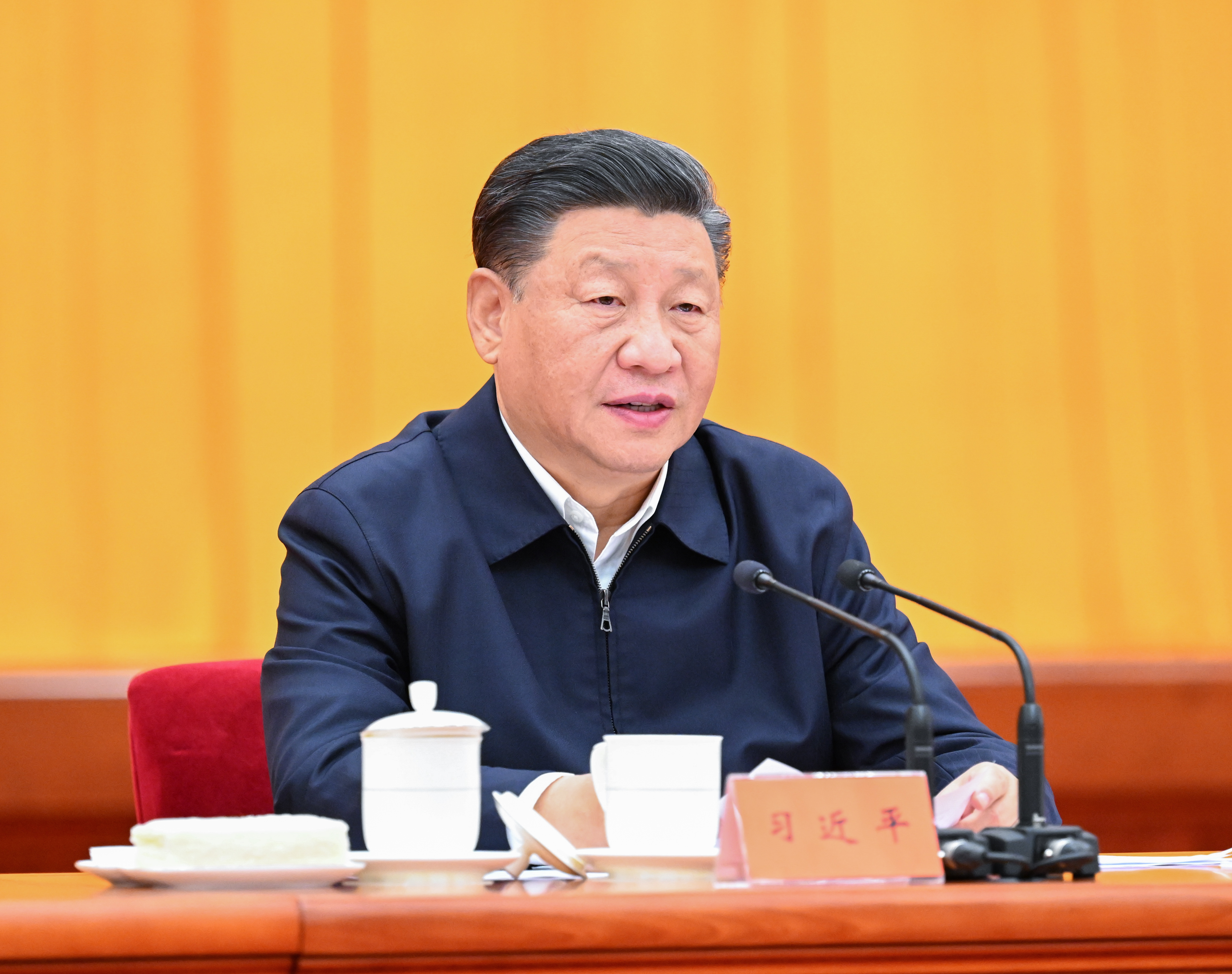 2021年10月13日至14日，中央人大工作會議在北京召開。習(xí)近平總書記出席會議并發(fā)表重要講話。